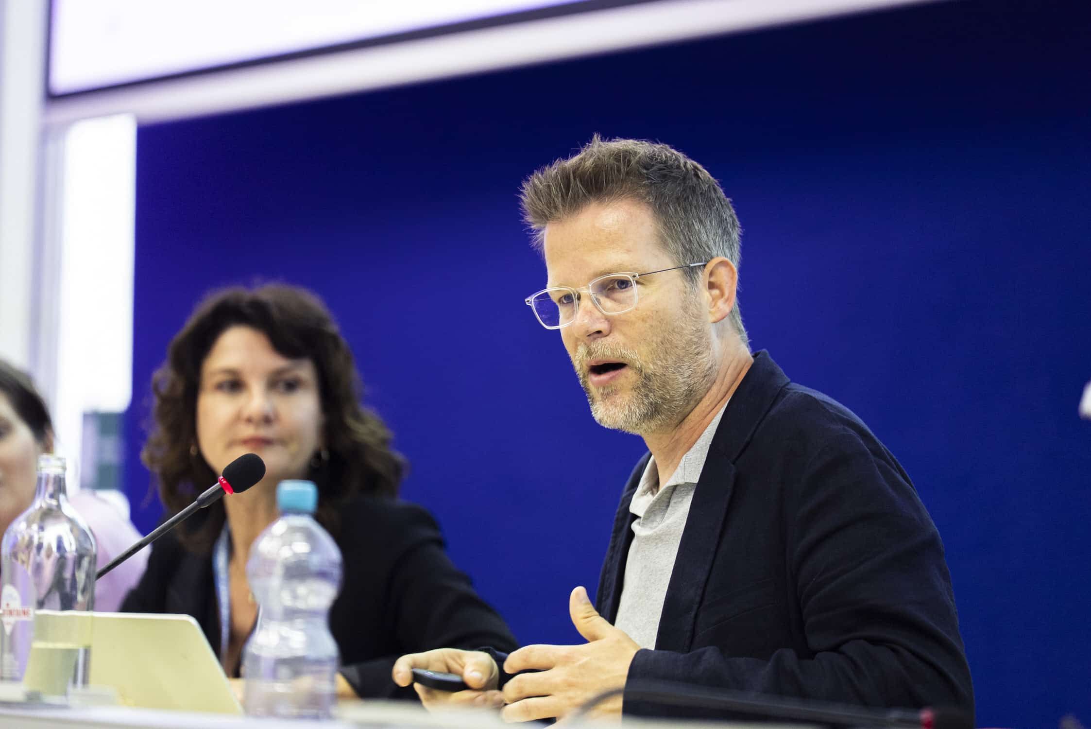 Paul Keller anime la session de NGI Commons sur le thème «Vers une stratégie pour les communes numériques»
